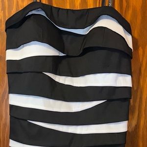 Joseph Ribkoff size 8 strapless dress : NWT